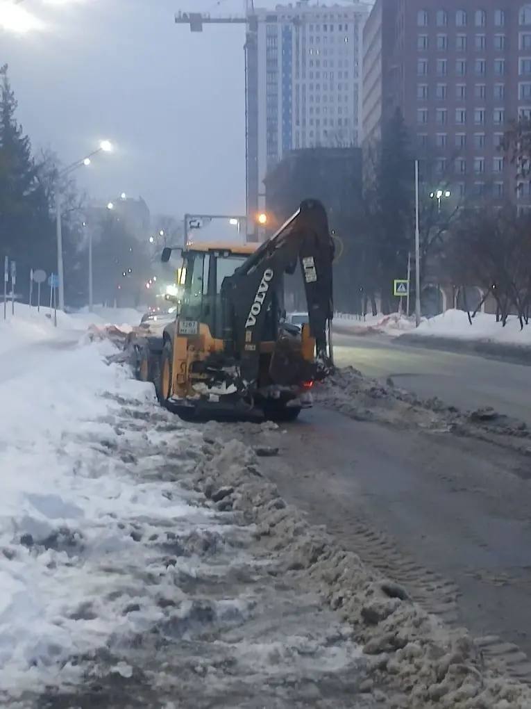 Коммунальные службы не дают погоде застать нас врасплох Коммунальные службы не дают погоде застать нас врасплох
