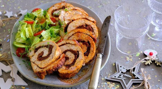 Индийский рулет с вялеными томатами: украсим новогодний стол