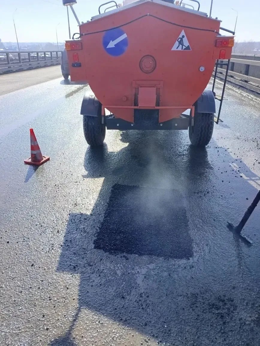 В Уфе идет активный ямочный ремонт