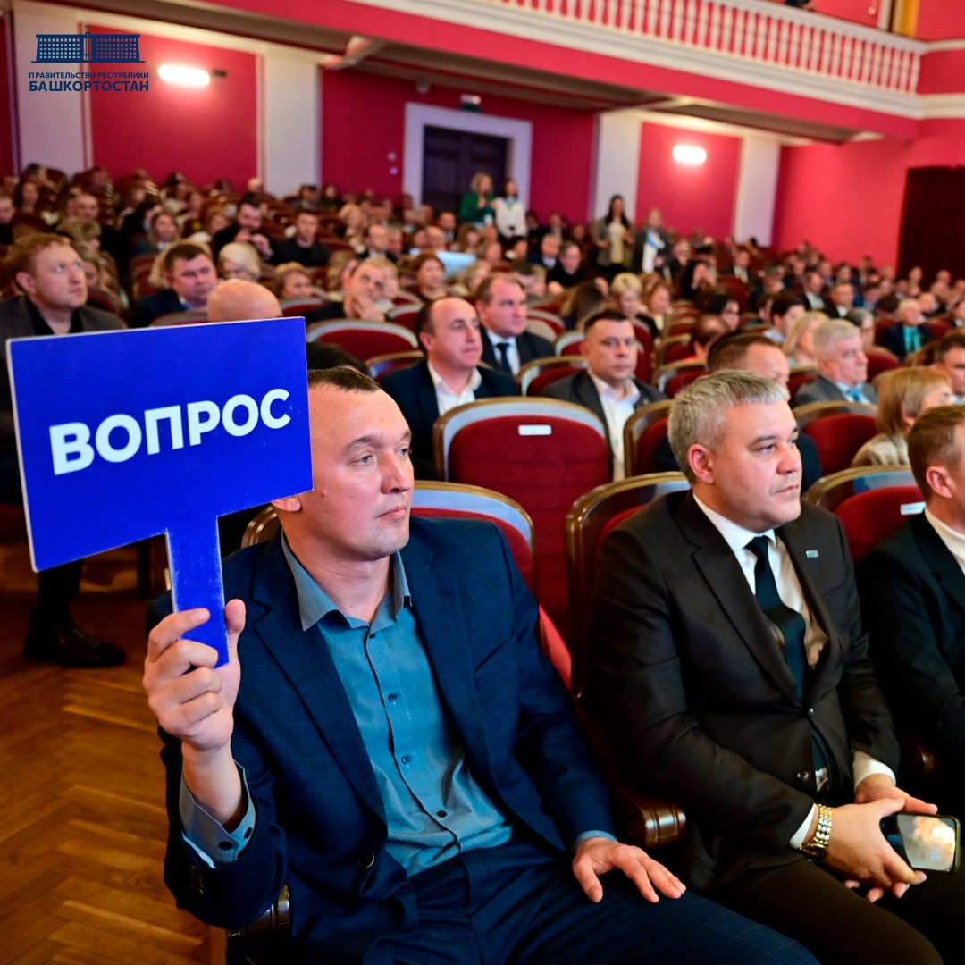 Андрей Назаров обсудил с предпринимателями Октябрьского точки роста бизнеса, меры поддержки и системные вопросы развития Андрей Назаров обсудил с предпринимателями Октябрьского точки роста бизнеса, меры поддержки и системные вопросы развития