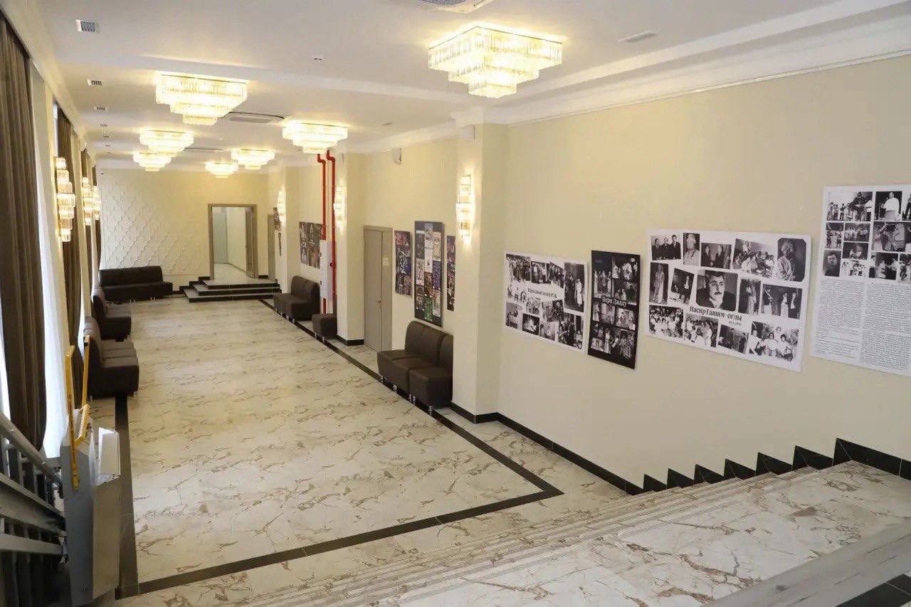 Ольга Любимова: Президент России Владимир Владимирович Путин открыл обновленный Азербайджанский государственный музыкально-драматический театр в Дербенте Ольга Любимова: Президент России Владимир Владимирович Путин открыл обновленный Азербайджанский государственный музыкально-драматический театр в Дербенте