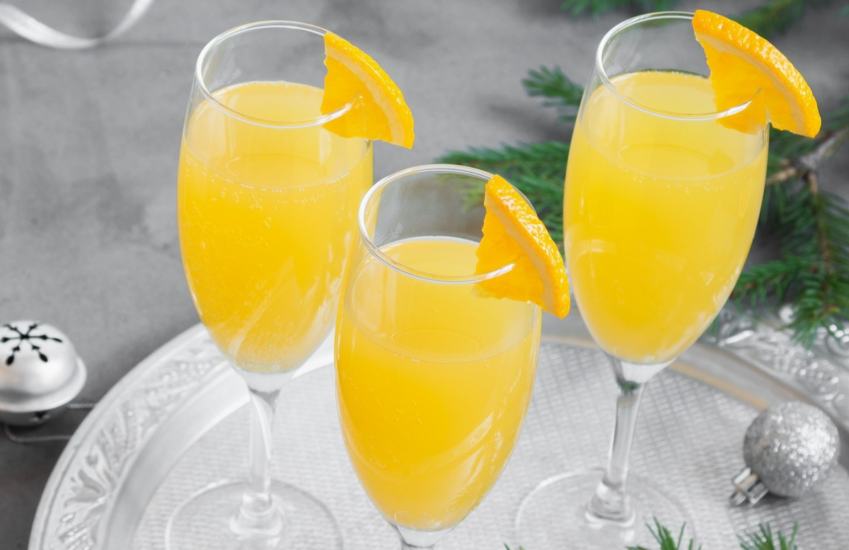 Оригинальные алкогольные коктейли для новогоднего стола