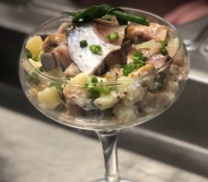 Как добиться идеального блеска праздничной посуды и бокалов без разводов