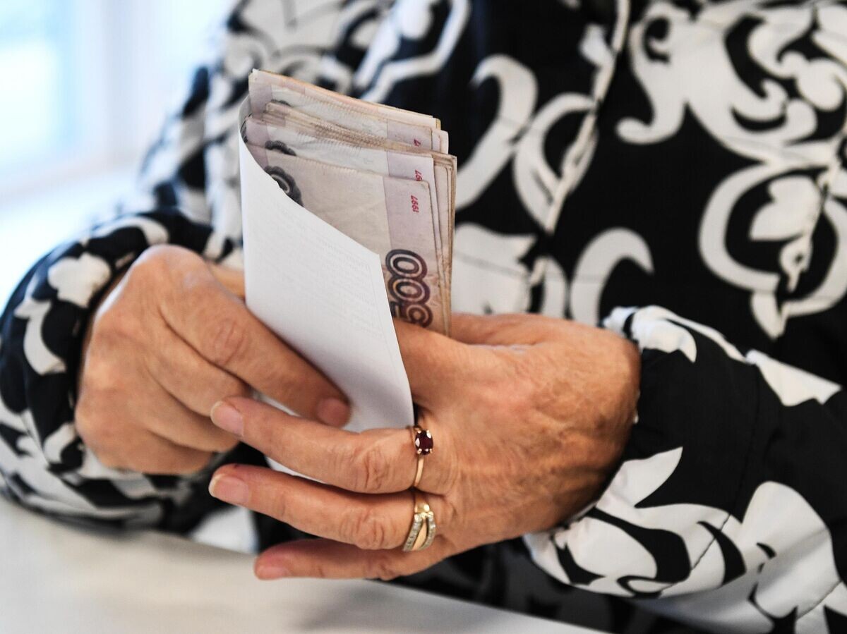 Работодателям предложили софинансировать пенсионные взносы сотрудников