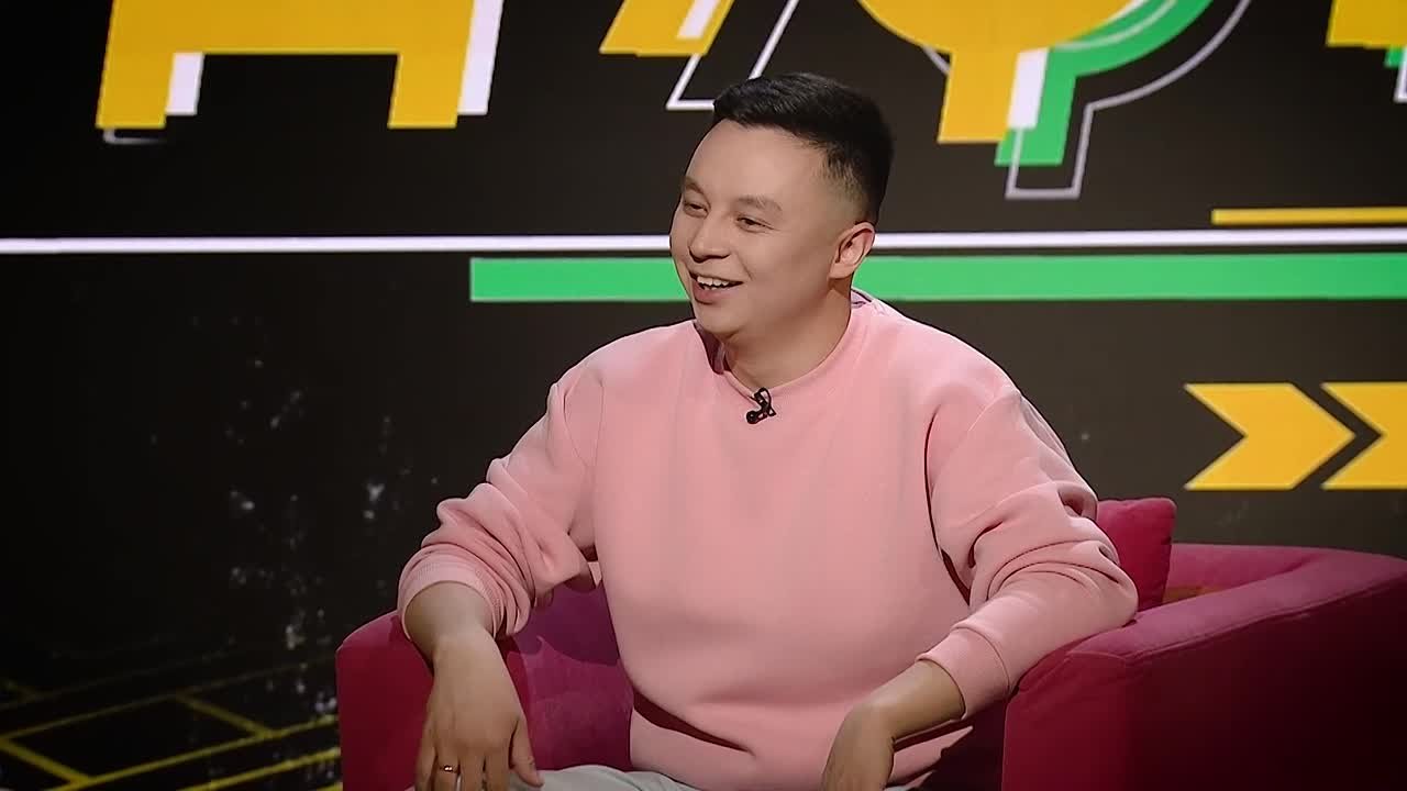 У нас в гостях та самая путешественница, талантливая певица Лиана Хабибуллина! Кстати, с ней будьте осторожны! Она — обладательница черного пояса по тхэквондо!