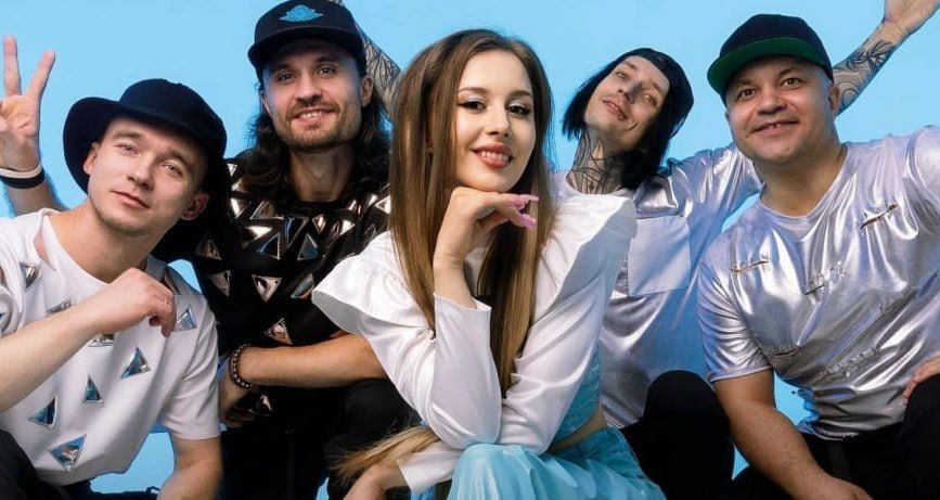 ������ "����" �� ����������, ������ ��� ������ � ������������ ������, ������� �� ����� � ������� (������ �����), ��������� �������� ������ "������"