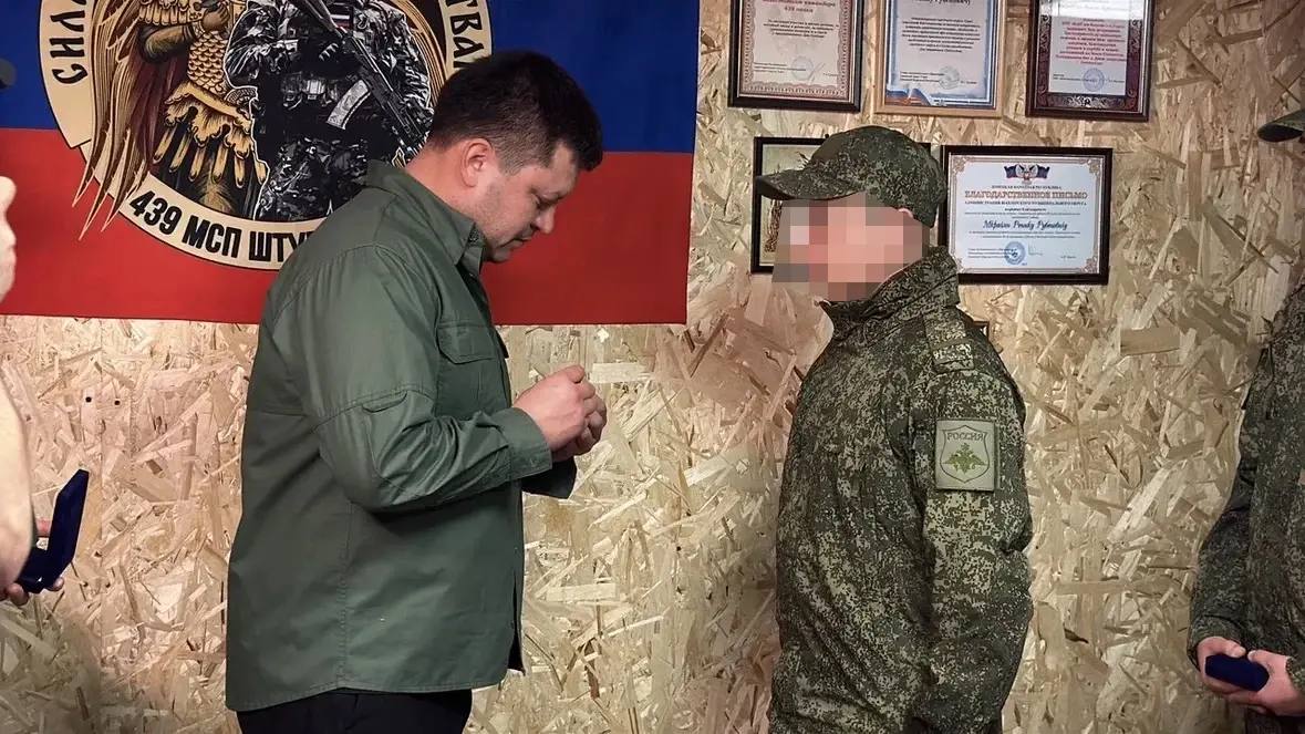 Ратмир Мавлиев: Для меня большая честь наградить наших бойцов от имени Главы Республики Башкортостан Радия Фаритовича Хабирова медалями Шаймуратова Ратмир Мавлиев: Для меня большая честь наградить наших бойцов от имени Главы Республики Башкортостан Радия Фаритовича Хабирова медалями Шаймуратова