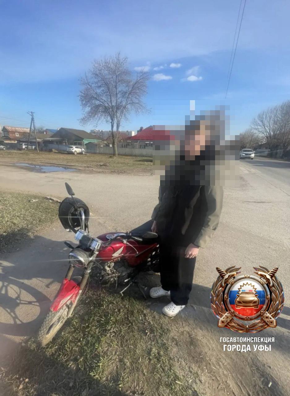 В Уфе задержан студент на мопеде В Уфе задержан студент на мопеде