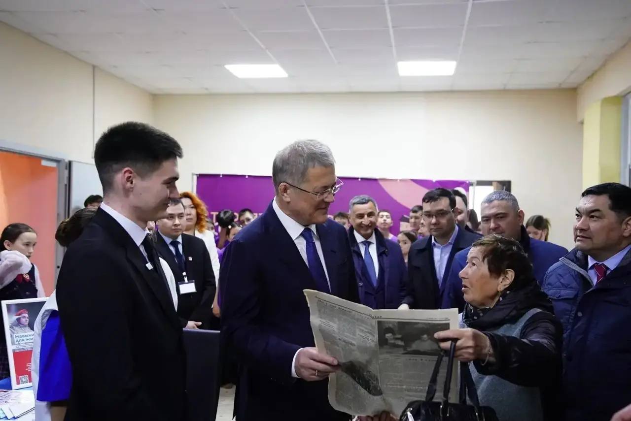 Радий Хабиров провел в Абзелиловском районе первое кустовое совещание с главами Зауралья, обсудив 24 проблемных вопроса