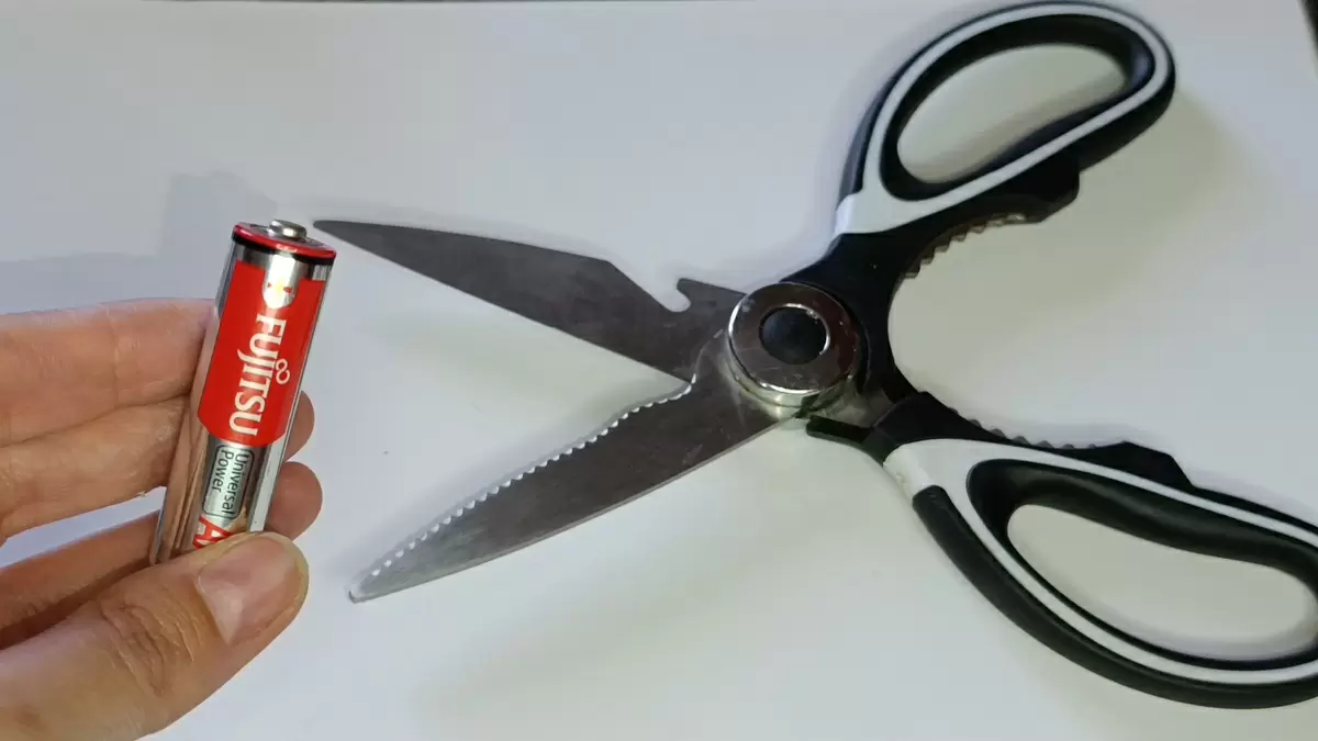 Как быстро вернуть ножницам остроту: проверенные советы для дома