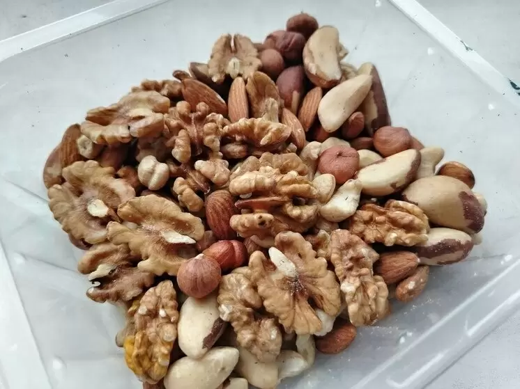 Как победить зимнюю хандру: продукты, которые поднимут настроение