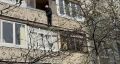 В Уфе спасли женщину, свисавшую с балкона