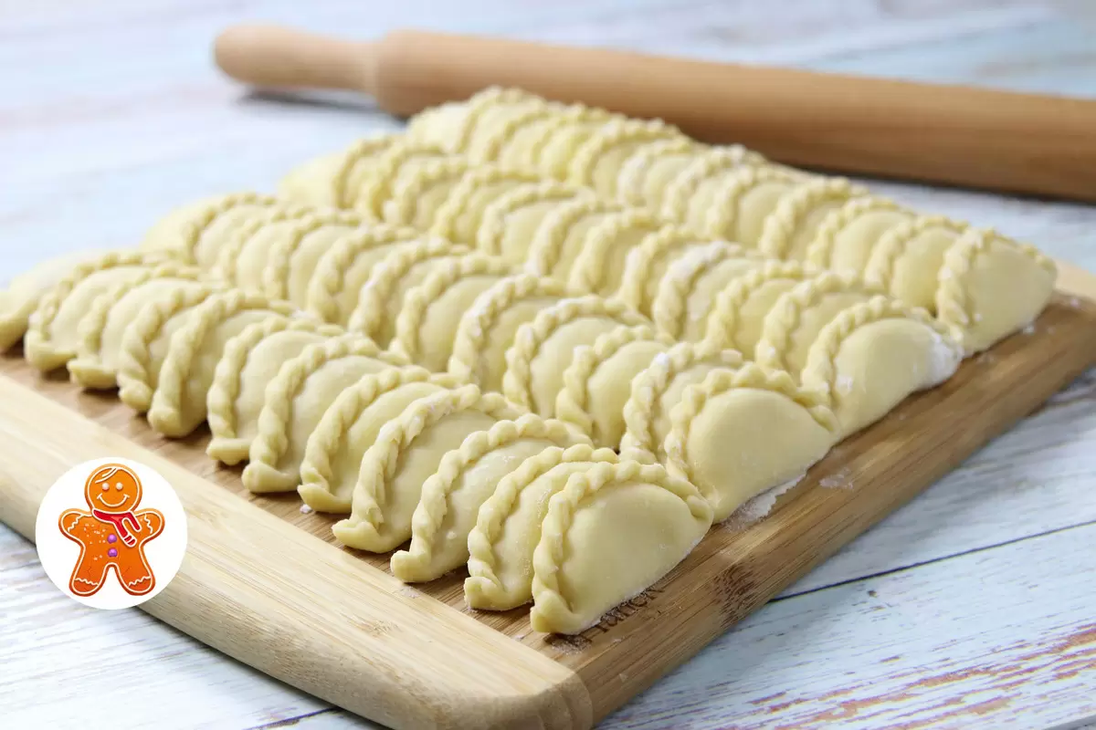 Ностальгия по бабушкиным вареникам: Вкусные традиции на вашем столе