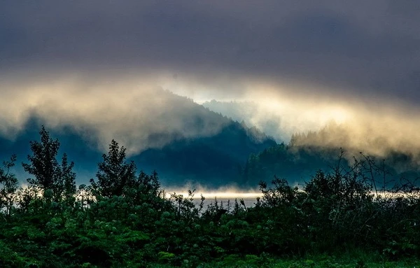По данным Башгидромета, 15 апреля на территории республики ожидается переменная облачность