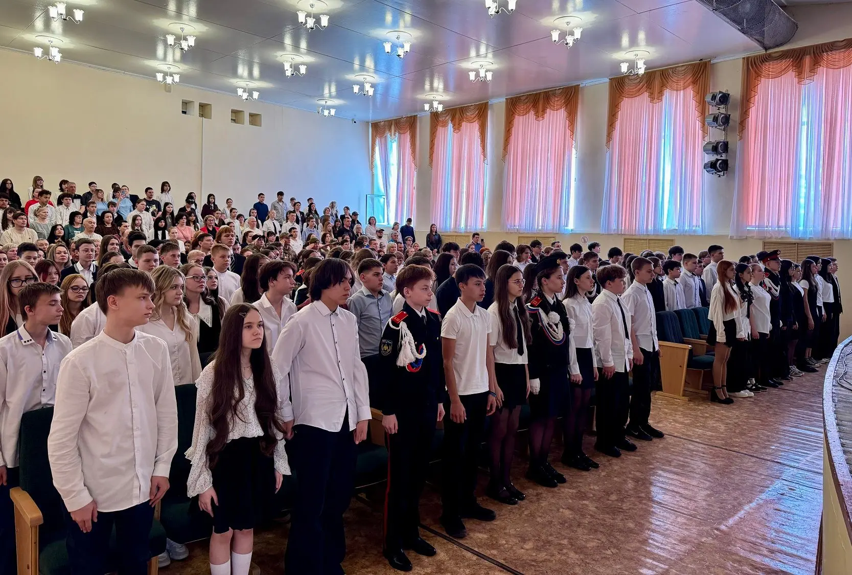 Главный документ: 120 юных салаватцев получили паспорта в торжественной обстановке Главный документ: 120 юных салаватцев получили паспорта в торжественной обстановке