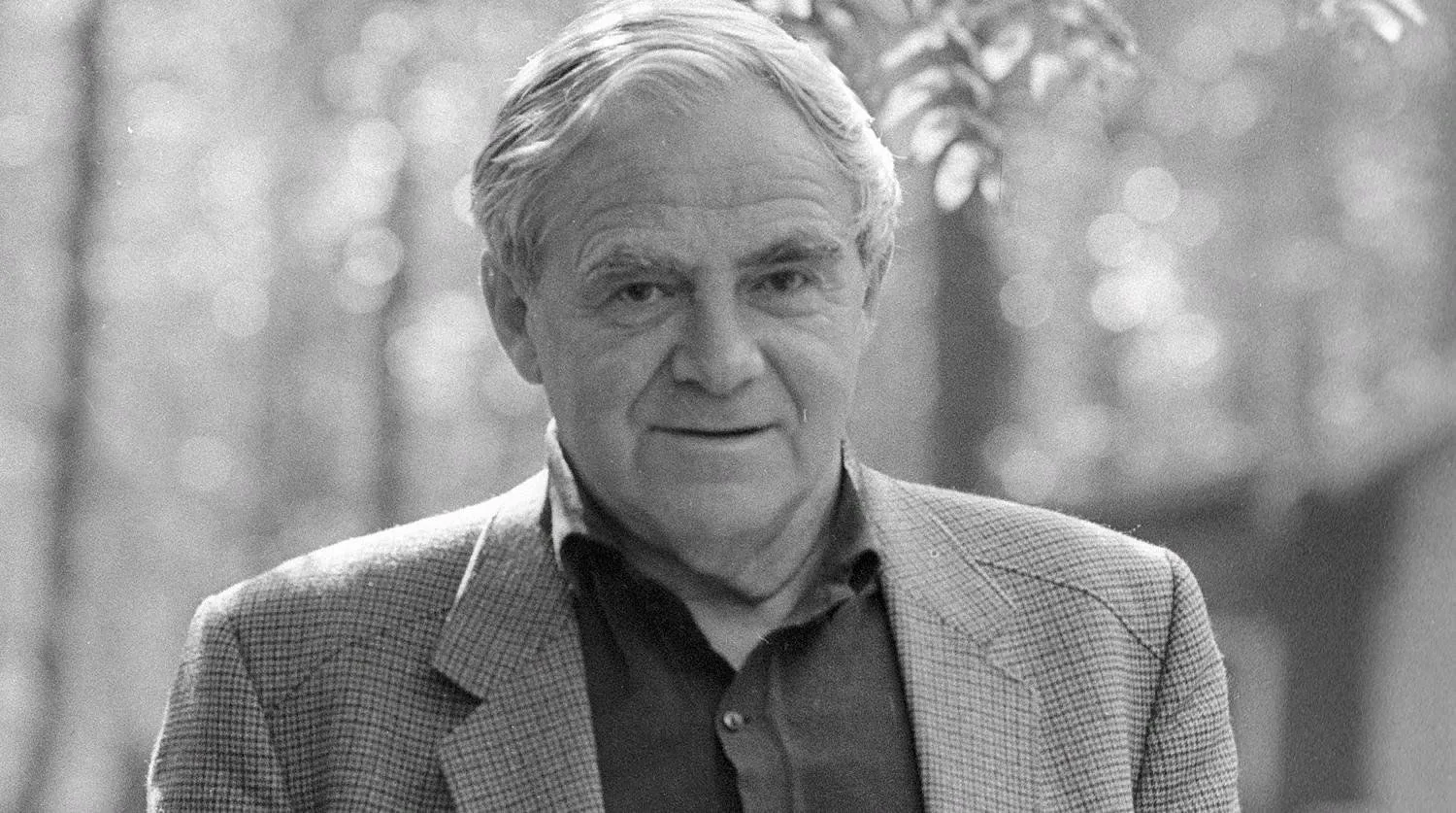 "Большая часть людей не пробует выйти за пределы своих возможностей; за свою жизнь они так и не пробуют узнать, на что они способны и на что — неспособны