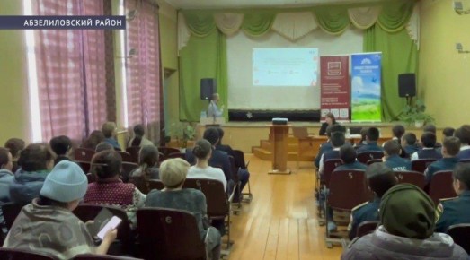 ������������ ������ �������� ������� ������� � �������� �������������� ������