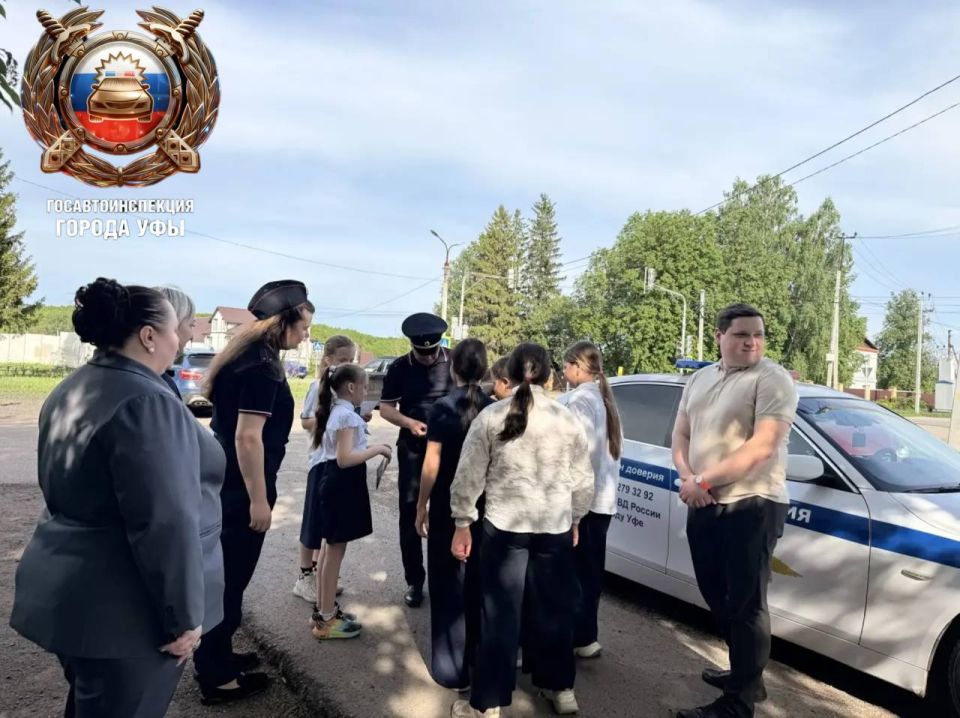 Сотрудники Госавтоинспекции Уфы проводят рейды возле образовательных учреждений Сотрудники Госавтоинспекции Уфы проводят рейды возле образовательных учреждений
