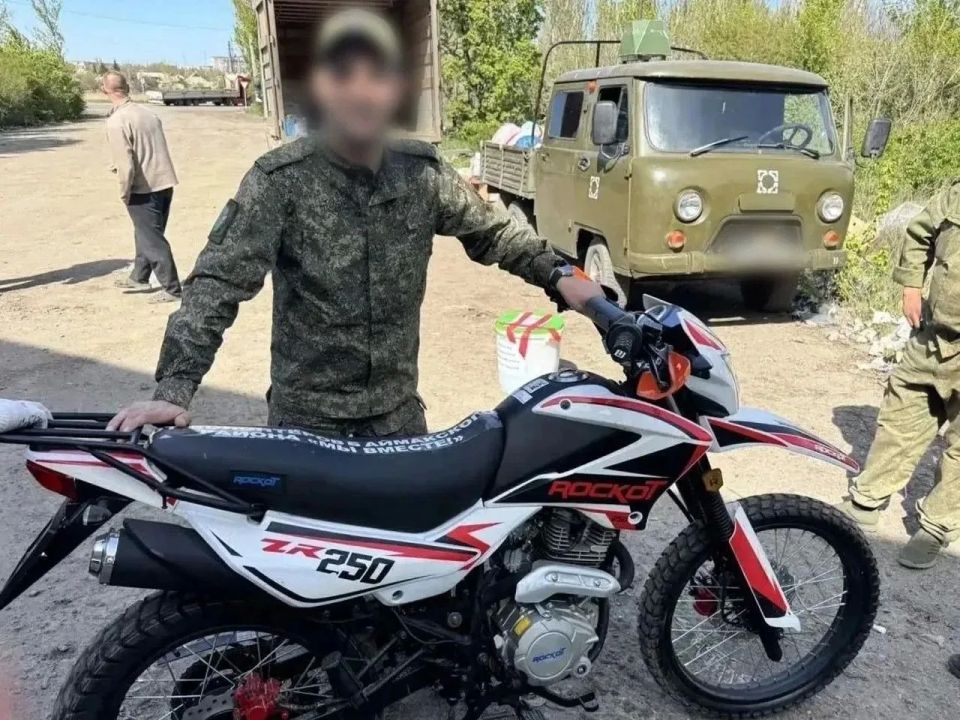 Начальник Управления МВД России по г. Уфе Ильгиз Байсурин встретился с бойцами в зоне проведения СВО Начальник Управления МВД России по г. Уфе Ильгиз Байсурин встретился с бойцами в зоне проведения СВО