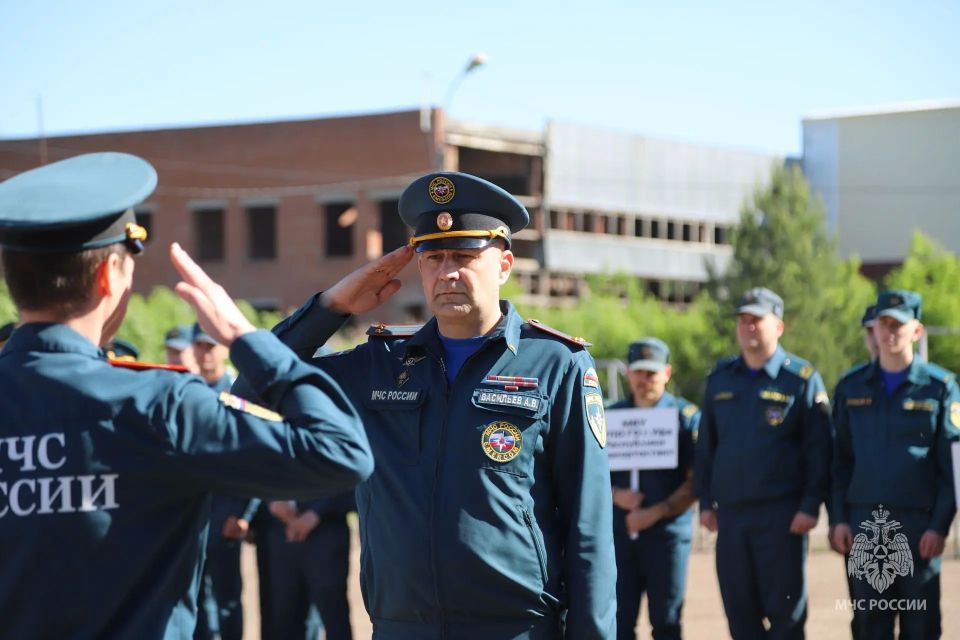 В Уфе проходит конкурс «Лучшее звено газодымозащитной службы» В Уфе проходит конкурс «Лучшее звено газодымозащитной службы»