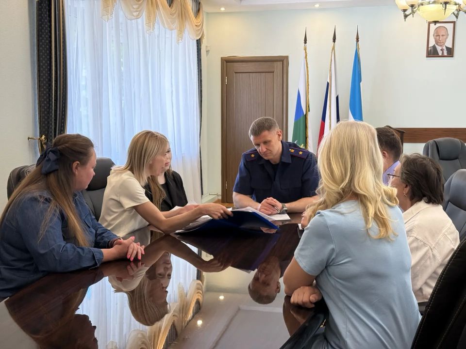 Руководитель следственного управления Владимир Архангельский провел личный прием граждан по вопросам защиты прав при проведении капремонта Руководитель следственного управления Владимир Архангельский провел личный прием граждан по вопросам защиты прав при проведении капремонта