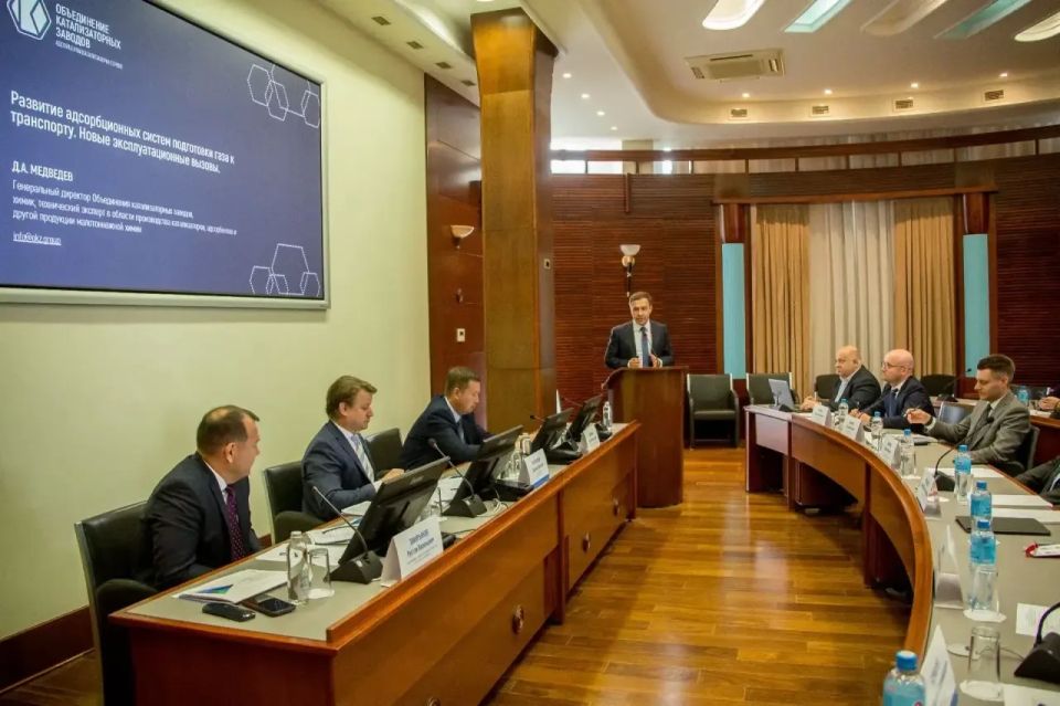 Российский нефтегазохимический форум-2026: сотрудничество ПАО «Газпром» и Правительства РБ в сфере импортозамещения и технологического развития Российский нефтегазохимический форум-2026: сотрудничество ПАО «Газпром» и Правительства РБ в сфере импортозамещения и технологического развития