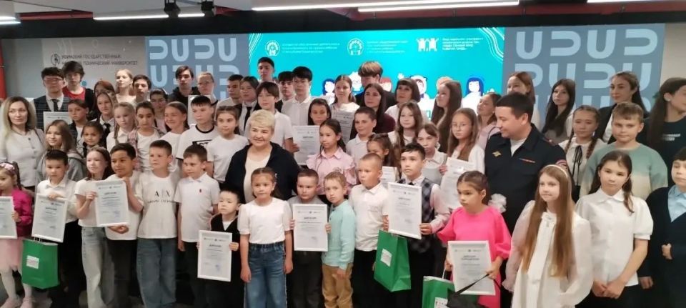 Госавтоинспеция Башкортостана приняла участие в подведении итогов конкурса «Безопасность глазами детей» Госавтоинспеция Башкортостана приняла участие в подведении итогов конкурса «Безопасность глазами детей»