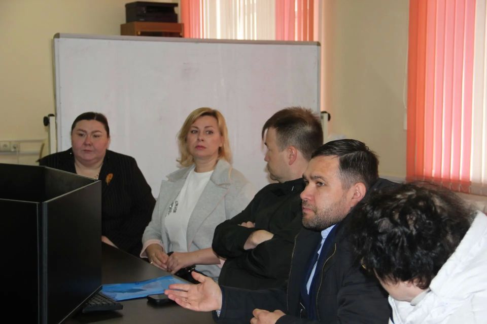 В отделе образования города прошло заседание по вопросу реализации Закона “О языках народов Республики Башкортостан” В отделе образования города прошло заседание по вопросу реализации Закона “О языках народов Республики Башкортостан”