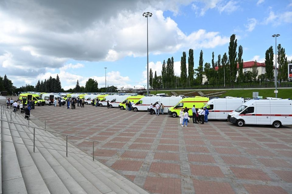 Медицинские учреждения Башкортостана получили 21 новый автомобиль скорой помощи Медицинские учреждения Башкортостана получили 21 новый автомобиль скорой помощи