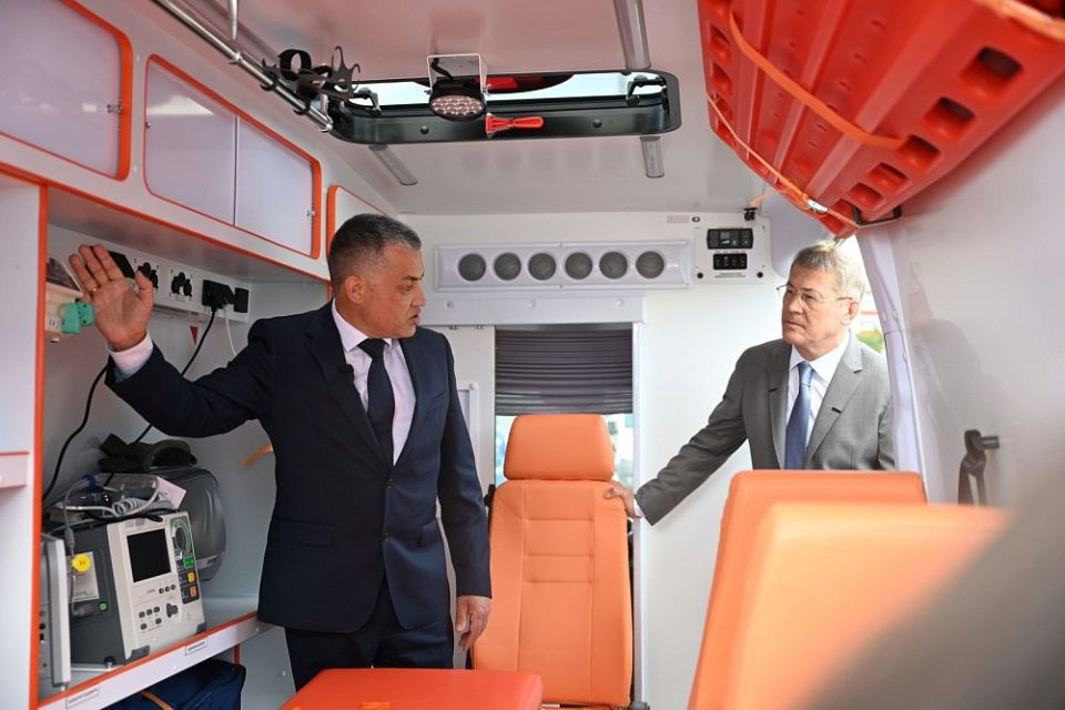 Медицинские учреждения Башкортостана получили 21 новый автомобиль скорой помощи Медицинские учреждения Башкортостана получили 21 новый автомобиль скорой помощи