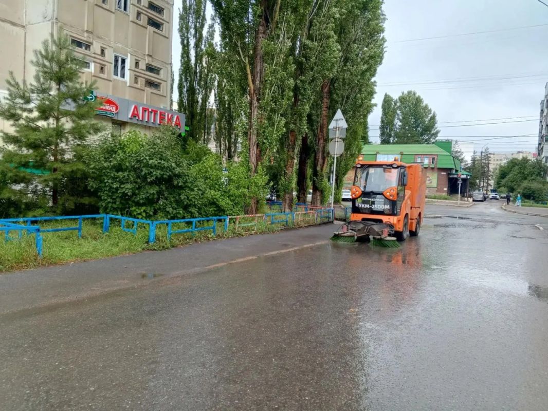 Уфа остаётся уютной и благоустроенной благодаря работе коммунальных служб города Уфа остаётся уютной и благоустроенной благодаря работе коммунальных служб города