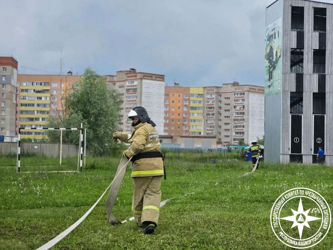 В Учебно-методическом центре Госкомитета РБ по ЧС прошло очно-заочное обучение пожарных Противопожарной службы республики В Учебно-методическом центре Госкомитета РБ по ЧС прошло очно-заочное обучение пожарных Противопожарной службы республики