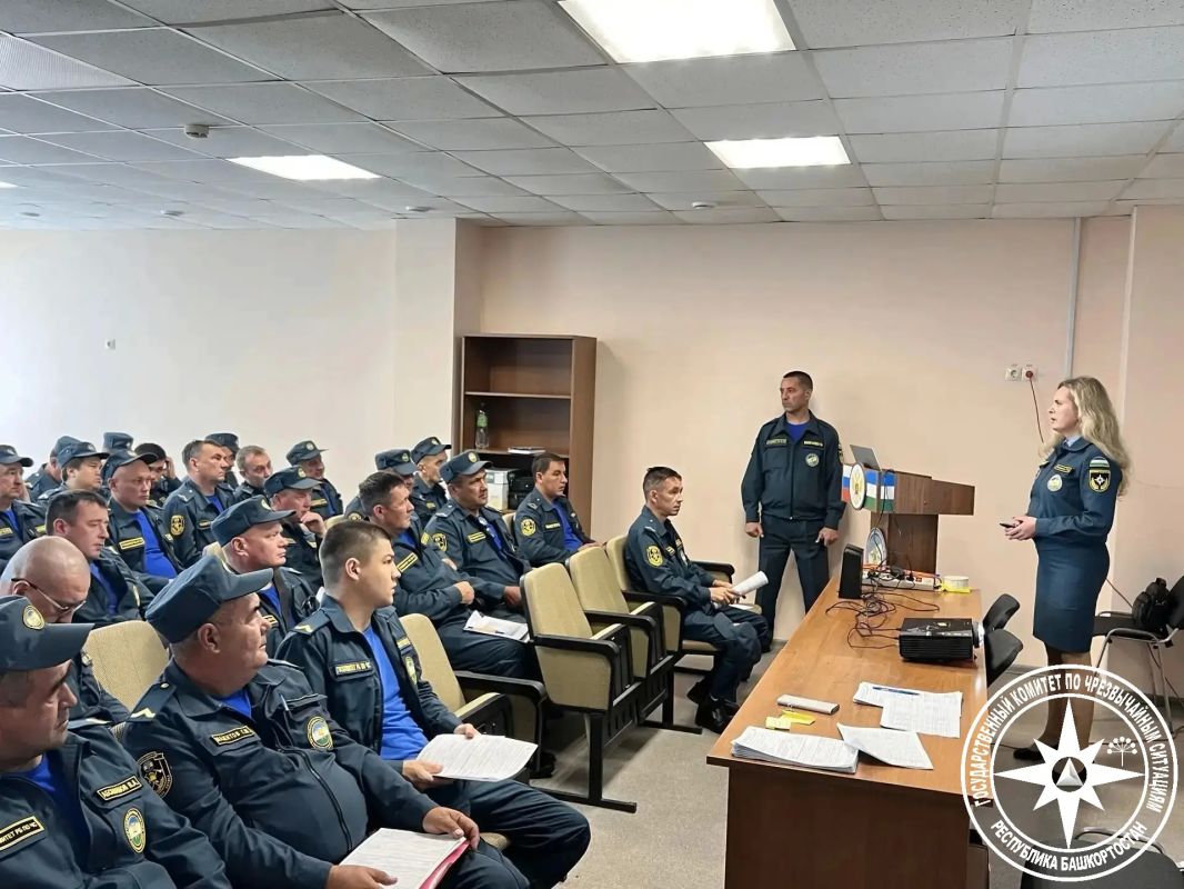 В Учебно-методическом центре Госкомитета РБ по ЧС прошло очно-заочное обучение пожарных Противопожарной службы республики В Учебно-методическом центре Госкомитета РБ по ЧС прошло очно-заочное обучение пожарных Противопожарной службы республики
