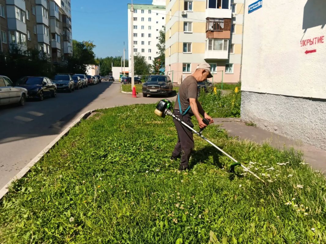 Доброе утро, #любимаяУфа. Июль радует тёплыми днями — а значит, город должен быть не только красивым, но и безупречно чистым Доброе утро, #любимаяУфа. Июль радует тёплыми днями — а значит, город должен быть не только красивым, но и безупречно чистым