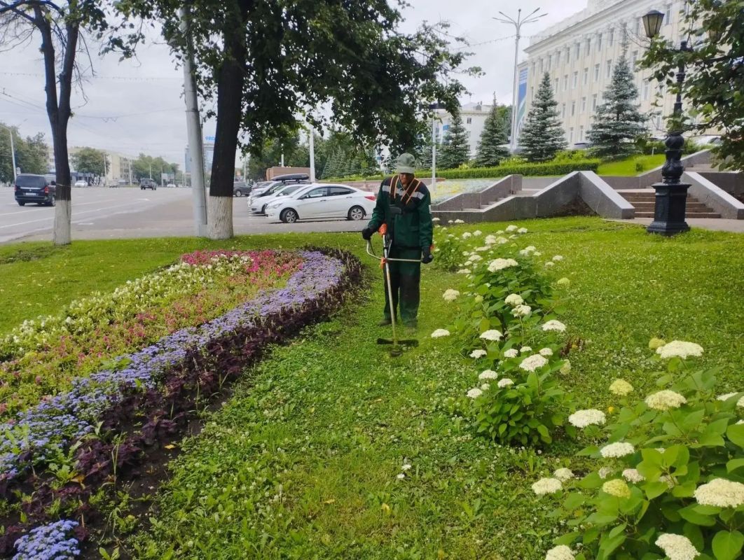 Зелёный город начинается с заботы! Зелёный город начинается с заботы!