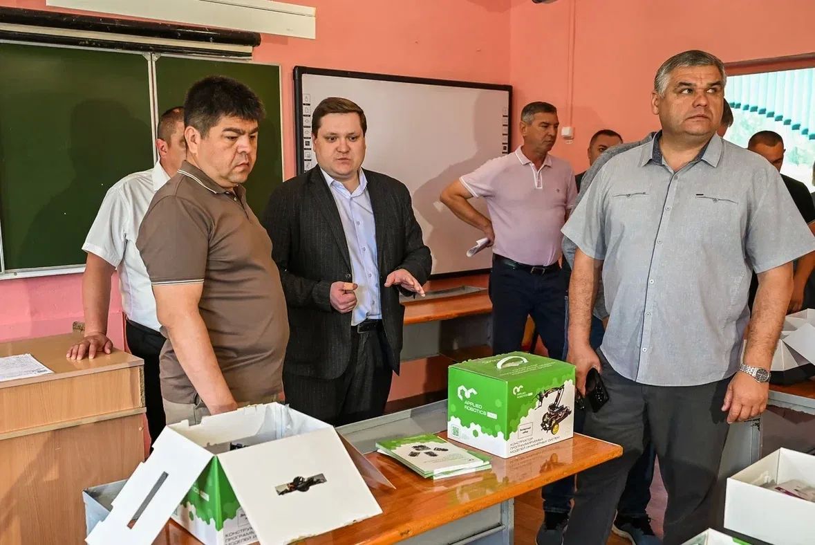 Рустам Шарипов: Продолжаем рабочие выезды по районам Уфы Рустам Шарипов: Продолжаем рабочие выезды по районам Уфы