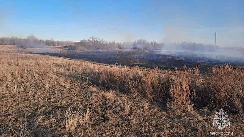 Спасатели продолжают следить за пожароопасной ситуацией
