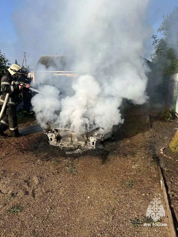 Огонь на колесах: два автопожара за одни сутки! Огонь на колесах: два автопожара за одни сутки!