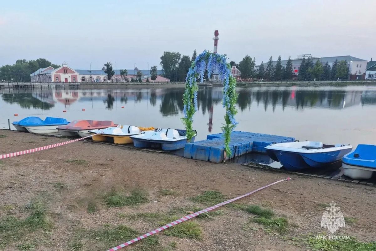 За сутки в Башкортостане утонули девочка и пожилой мужчина За сутки в Башкортостане утонули девочка и пожилой мужчина