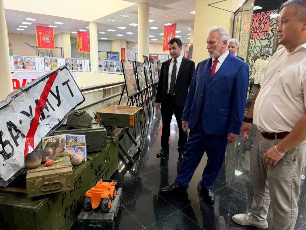 Алексей Журавлев: В Республиканском музее Боевой Славы в Уфе открылась масштабная экспозиция «Россия Алексей Журавлев: В Республиканском музее Боевой Славы в Уфе открылась масштабная экспозиция «Россия