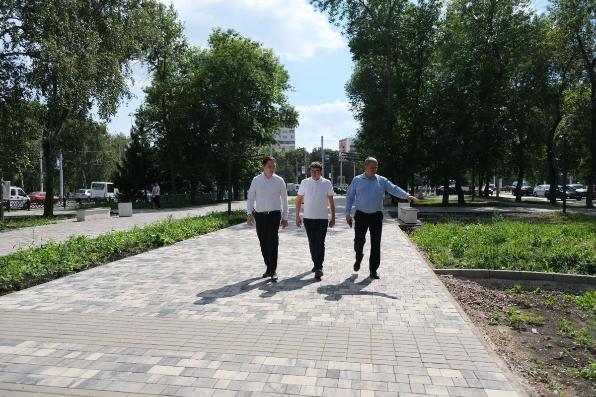 В Стерлитамаке сезон благоустройства продолжается В Стерлитамаке сезон благоустройства продолжается