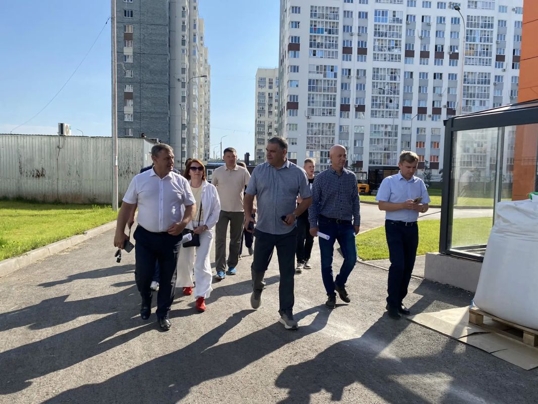 В западной части жилого района «Затон» ведется строительство дорожной инфраструктуры В западной части жилого района «Затон» ведется строительство дорожной инфраструктуры