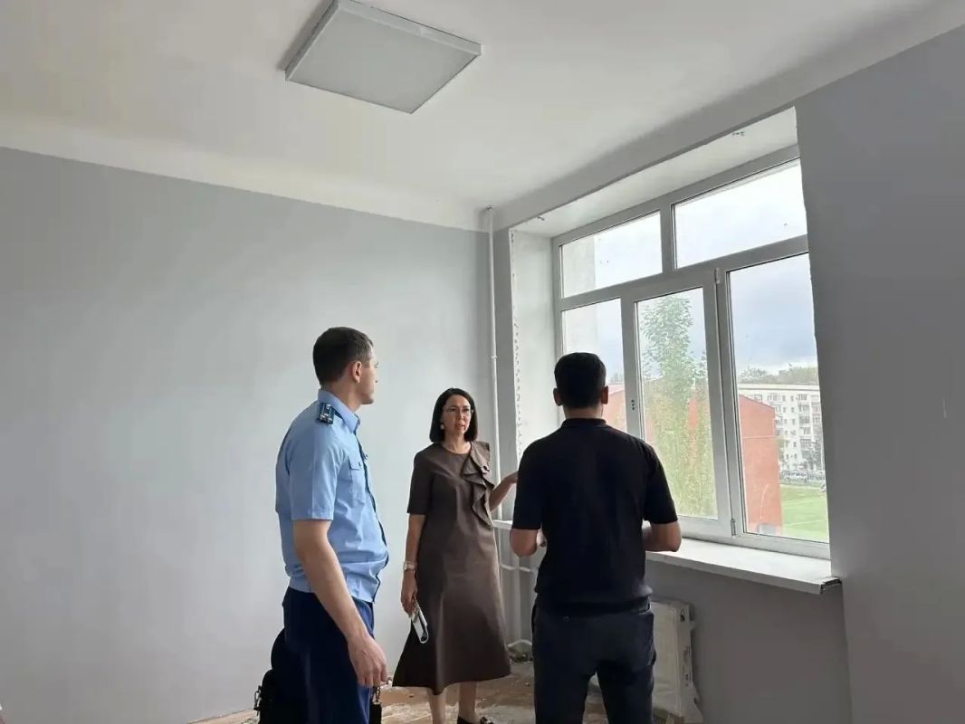 В Уфе прокуроры оценили темпы капитального ремонта образовательных организаций В Уфе прокуроры оценили темпы капитального ремонта образовательных организаций