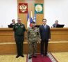 Сегодня на оперативном совещании глава администрации Эмиль Шаймарданов и военный комиссар г. Стерлитамака Анатолий Ревунов вручили медаль «Участник специальной военной операции» бойцу Булатову Рустему Фаварисовичу