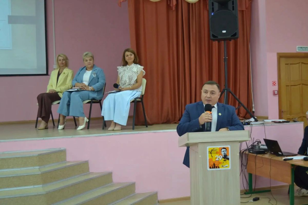В рамках городского образовательного форума «Образование Стерлитамака: вызовы времени и эффективные решения» в городе работают тематические площадки В рамках городского образовательного форума «Образование Стерлитамака: вызовы времени и эффективные решения» в городе работают тематические площадки