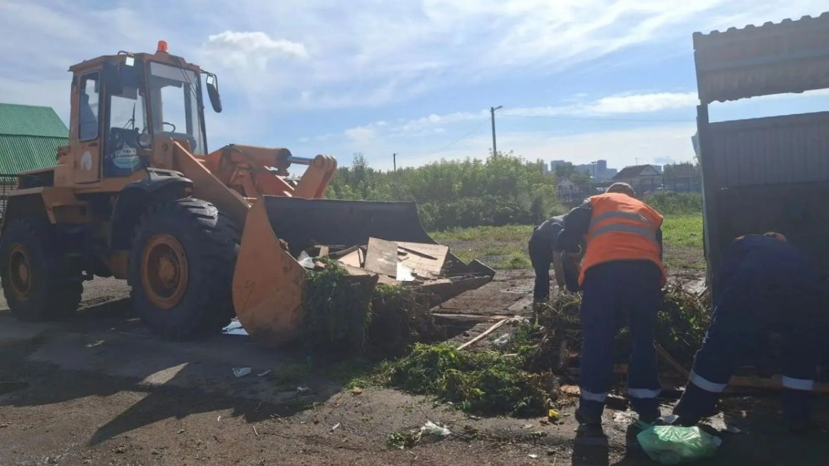 Уфа остаётся уютной и благоустроенной благодаря работе коммунальных служб города Уфа остаётся уютной и благоустроенной благодаря работе коммунальных служб города