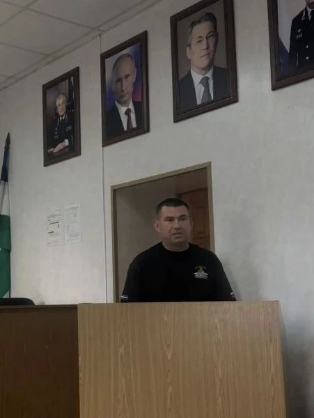 В Стерлитамаке состоялась встреча сотрудников полиции с участниками специальной военной операции и социальным координатором филиала Государственного фонда «Защитники Отечества» В Стерлитамаке состоялась встреча сотрудников полиции с участниками специальной военной операции и социальным координатором филиала Государственного фонда «Защитники Отечества»