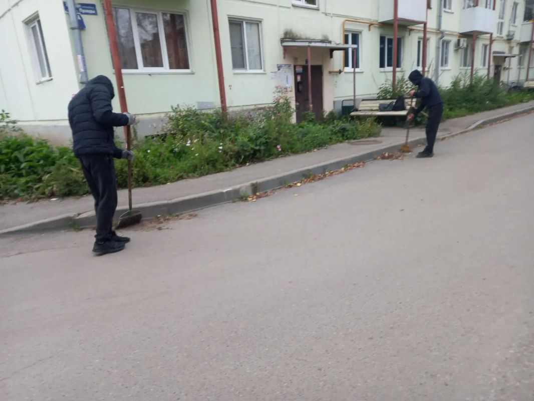 Доброе утро, #любимаяУфа! Начинается новый осенний день, а город постепенно входит в сентябрьский ритм Доброе утро, #любимаяУфа! Начинается новый осенний день, а город постепенно входит в сентябрьский ритм