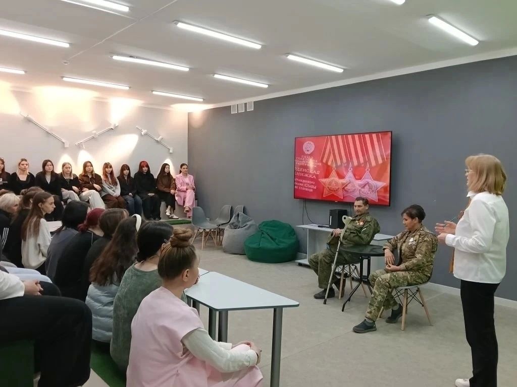 Студенты и преподаватели Кумертауского педагогического колледжа продолжают активно поддерживать наших бойцов, выполняющих задачи в зоне специальной военной операции Студенты и преподаватели Кумертауского педагогического колледжа продолжают активно поддерживать наших бойцов, выполняющих задачи в зоне специальной военной операции