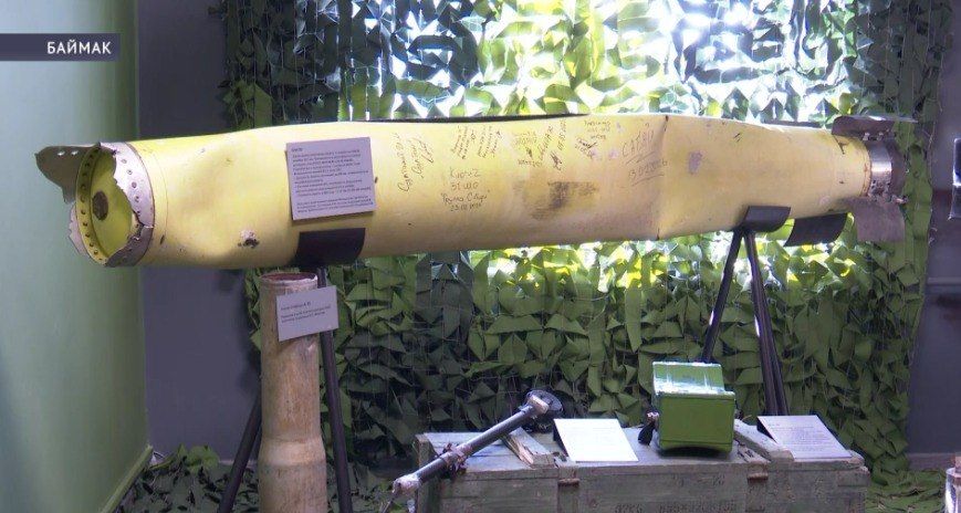 В школе Баймака открылся музей с трофейными экспонатами СВО